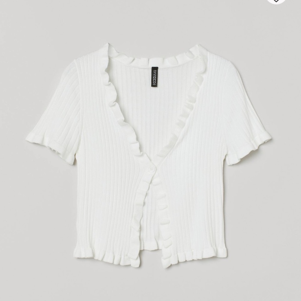 Button Front Ruffle Crop Tee
